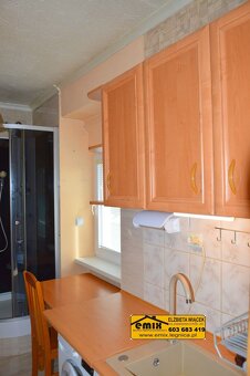 2 pokojowe mieszkanie na II piętrze - Legnica - 14