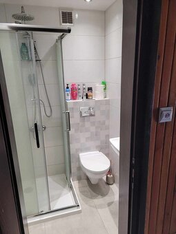 Dom parterowy z użyt. poddaszem o pow. 187m2, działka 552m2, - 14