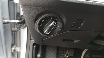 Seat Leon Kombi, 130 KM, 2019 - 14