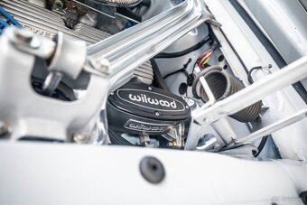 Ford mustang V8 1965 odrestaurowany od podstaw - 14