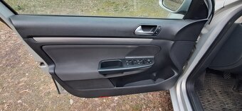 VW Golf 1.6TDI 2011r salon ,klima,152tyś,km-sprzedam - 14