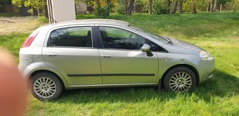 Fiat grande punto 2009 r gaz lpg - 14