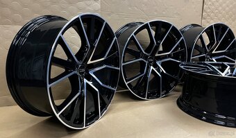Felgi Audi Q8 SQ8 10J x 22 ET21 4M8601025Q / AQ 5x112 - 14