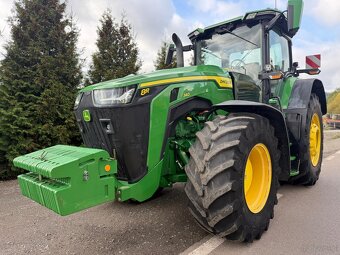 Ciągnik rolniczy John Deere 8R 340 skrzynia E23 rok pro 2021 - 14
