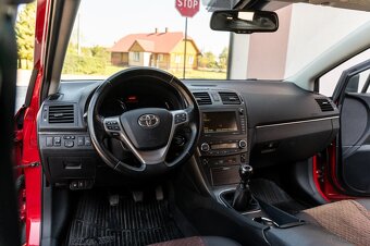 Toyota AVENSIS - 14