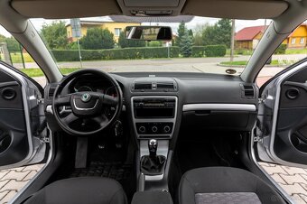 SKODA OKTAVIA - 14