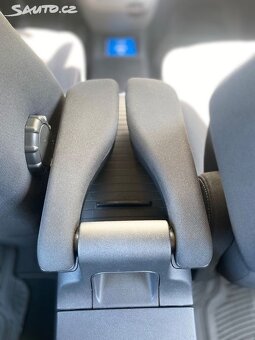 Renault Scenic 1.9dCi/96 kW 1.Maj. r.v.2006 - 14