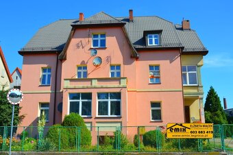 2 pokoje, I piętro, balkon, własny parking, teren ogrodzony - 14