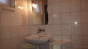 SEZON--2025-Samodzielny dom z ogrodzoną działką nad jeziorem - 14