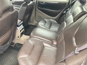 XC 70 TD-2.4 Napęd 4X4 - 14