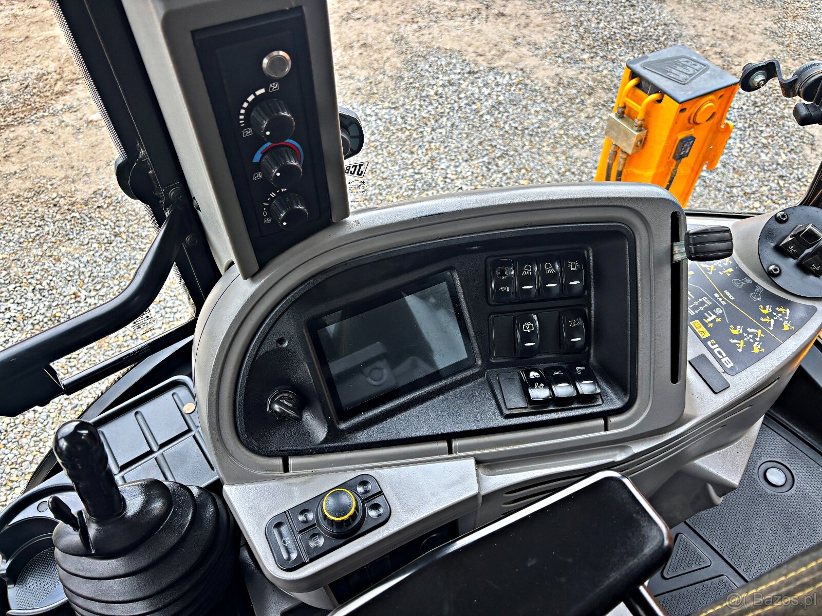 JCB 4CX PRO KOPARKO-ŁADOWARKA 2023R | CAT 444, 434, NEW HOLL - 15