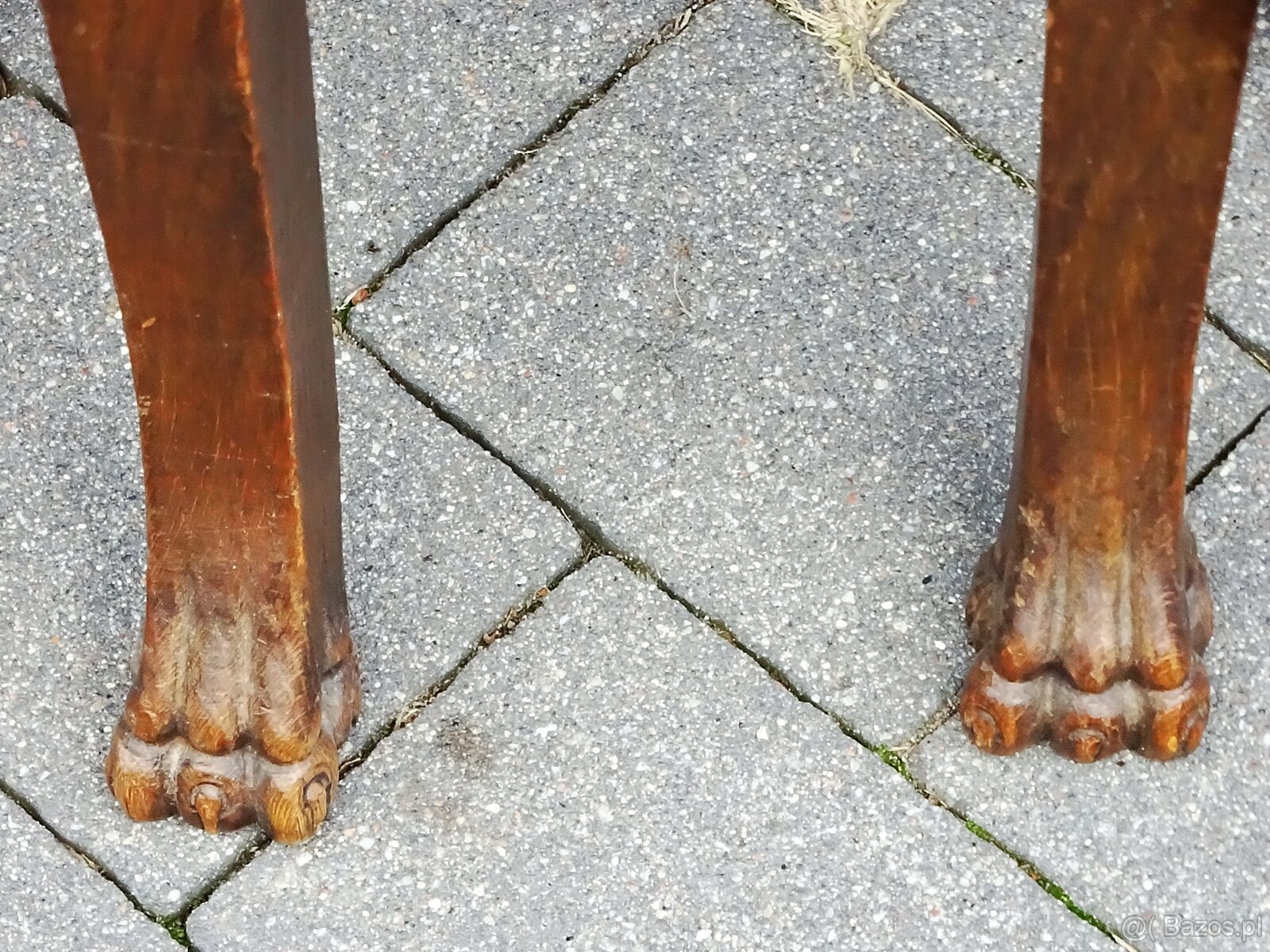 Stylowy zestaw mebli - stolik kawowy + 3 krzesła tapicerowan - 15