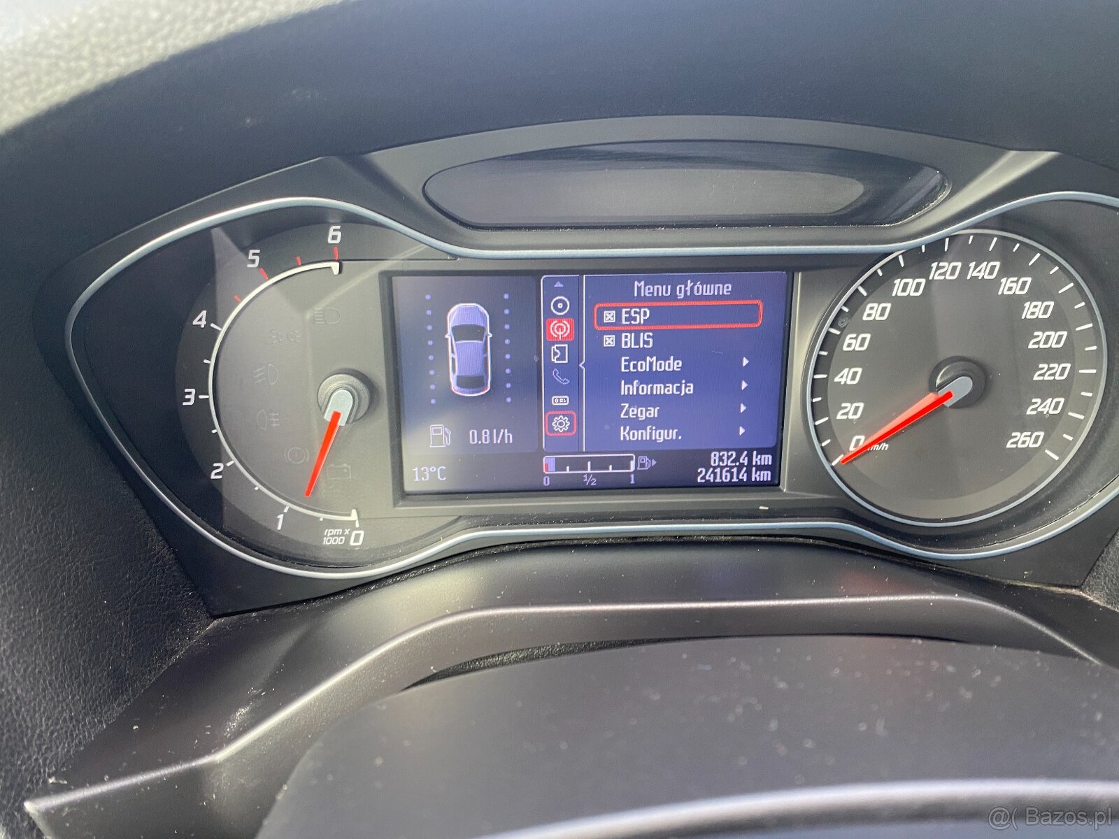 7 osobowy Titanium Tempomat Adaptacyjny nawigacja Xenony - 15