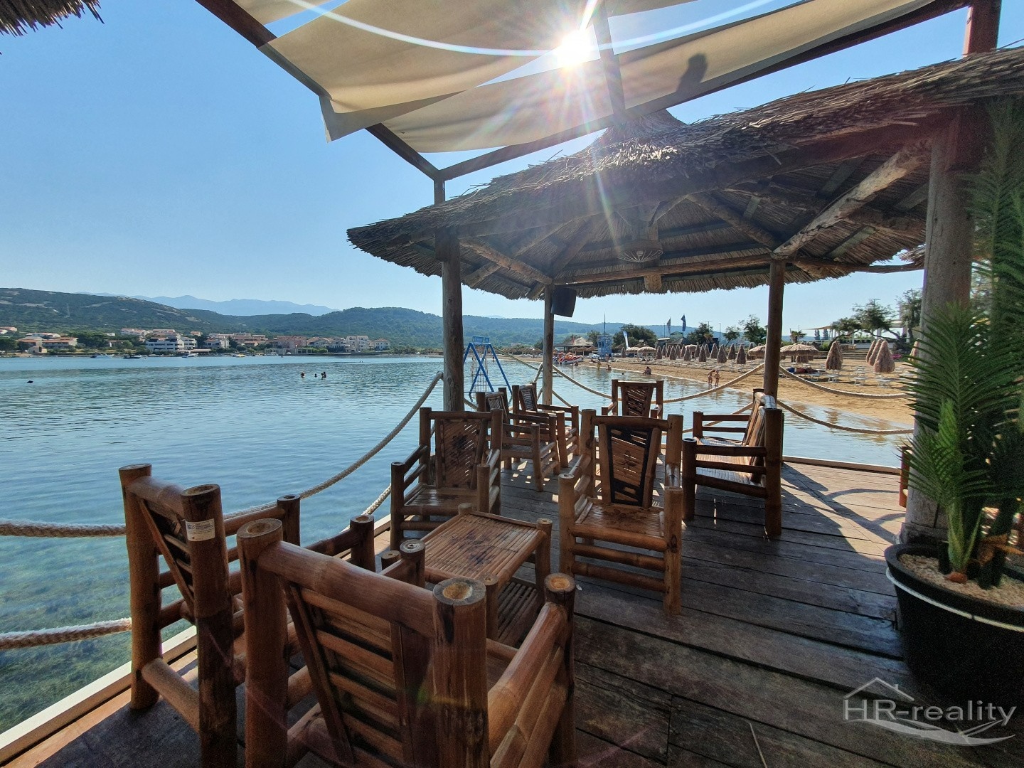 Stara Novalja - umeblowany apartament zaledwie 200m od plaży - 15