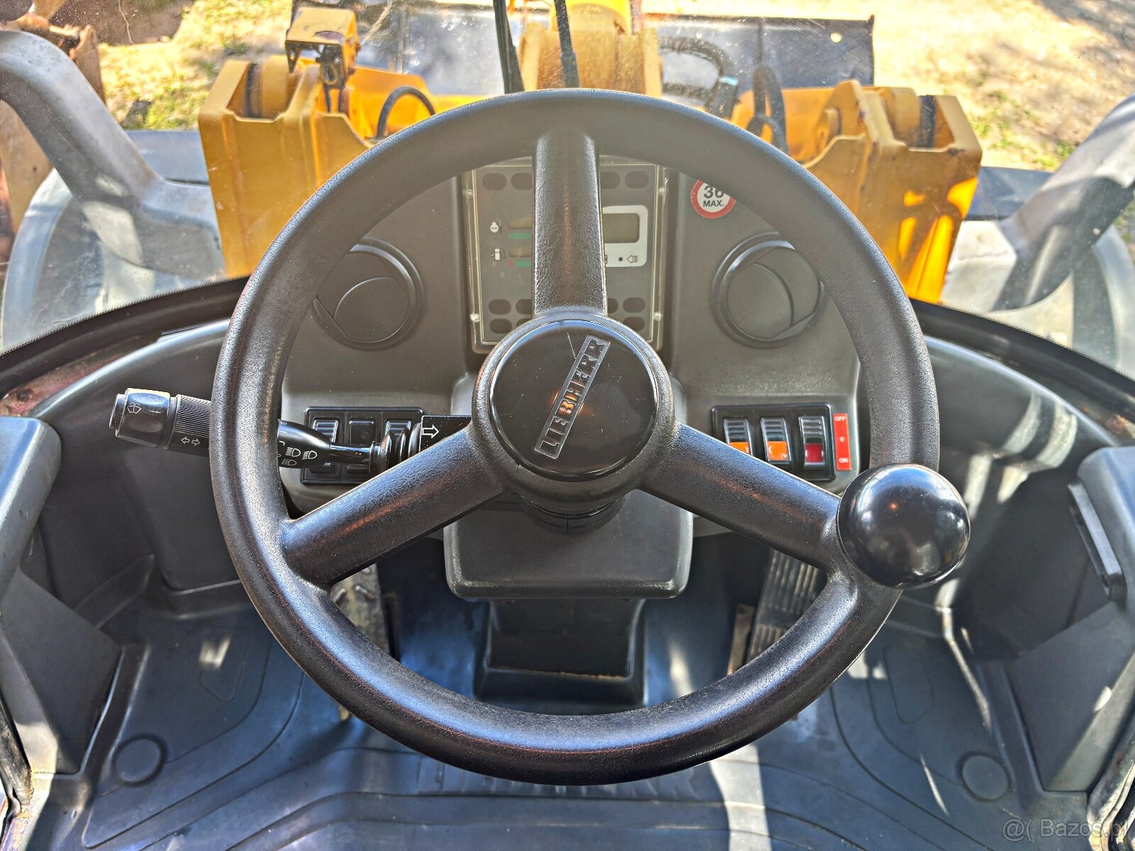 LIEBHERR L538 ŁADOWARKA KOŁOWA 2003R | VOLVO L90H, VOLVO L90 - 15