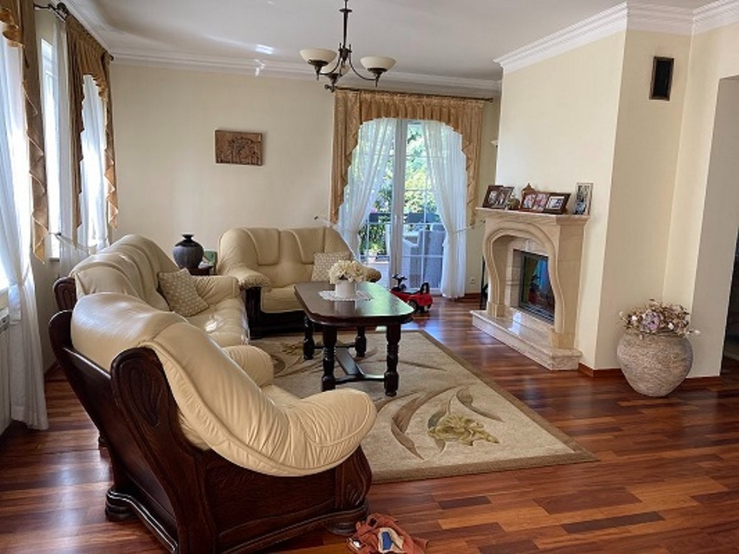 Dom o powierzchni 241m2, działka 6315m2, 4 km od Kalisza - 15