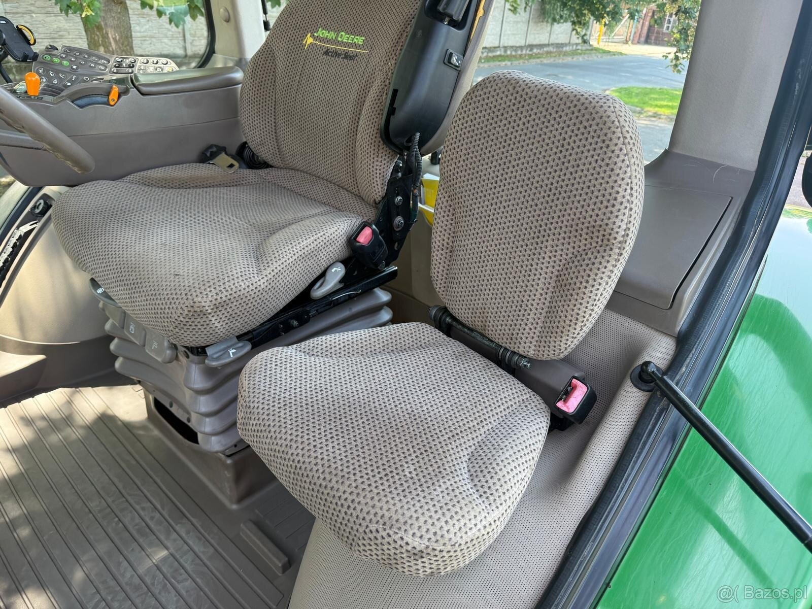 Ciągnik Rolniczy John Deere 8335R PowerShift GPS rok pro 201 - 15