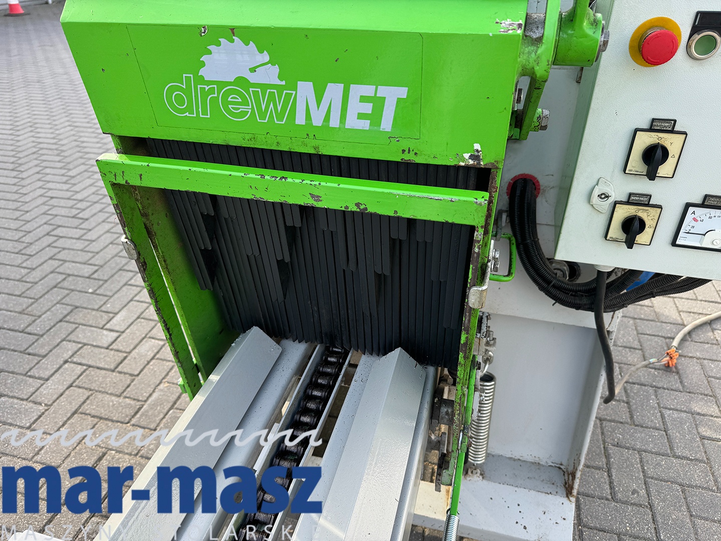 Trak tarczowy do cięcia pryzm i desek z kłód DREW-MET - 15