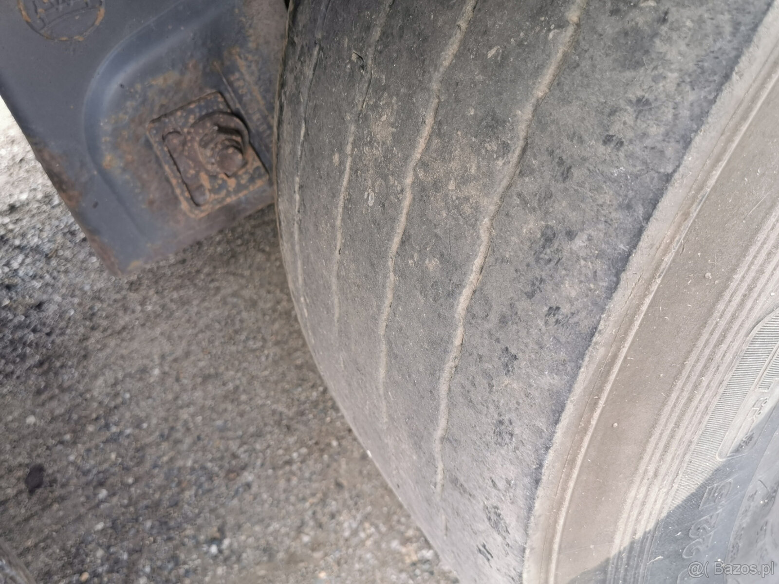 Sprzedam naczepę platformową KRONE - 15