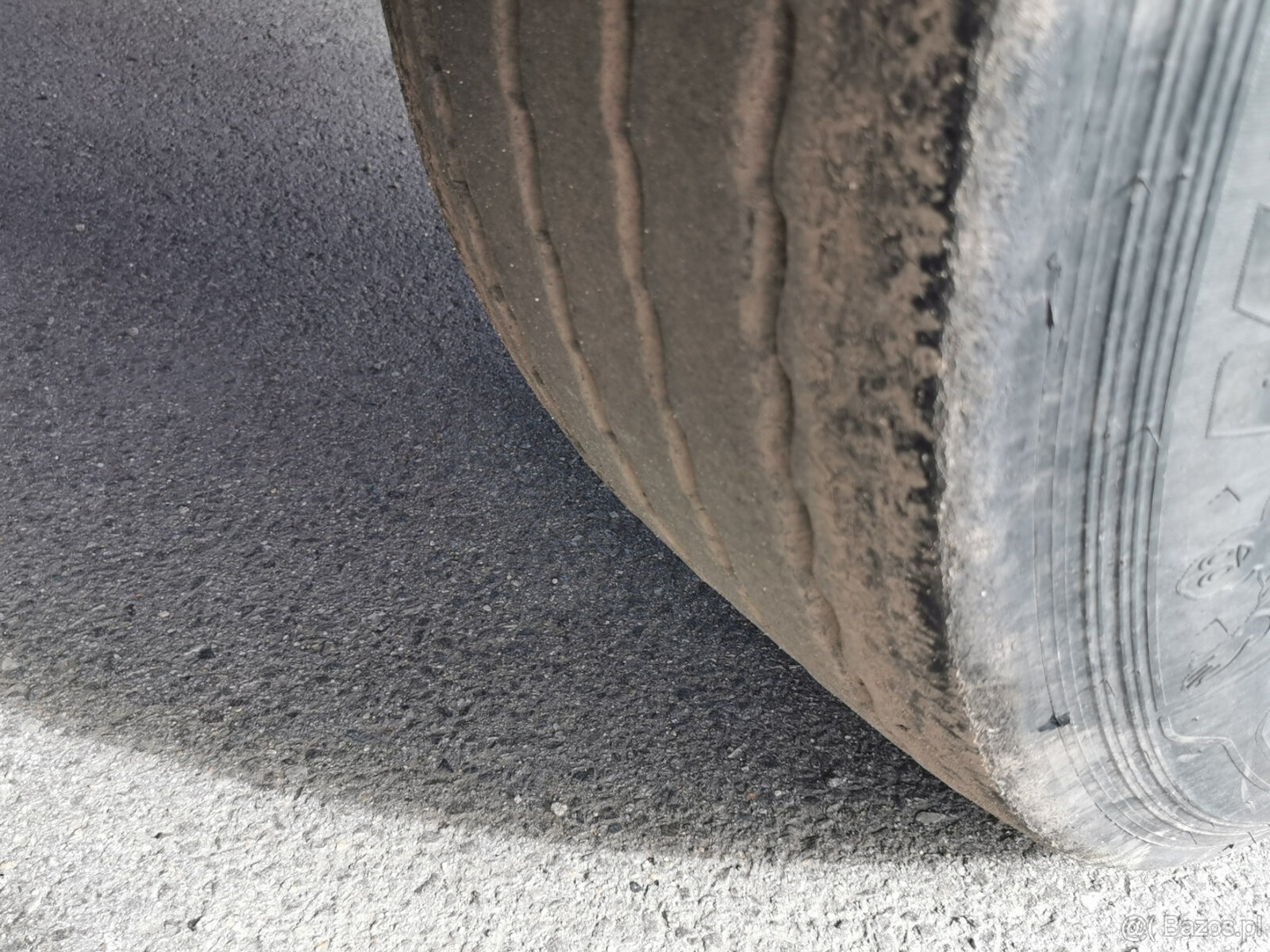 Sprzedam naczepę wywrotkę STAS S300CX o pojemności 50 m3 - 15