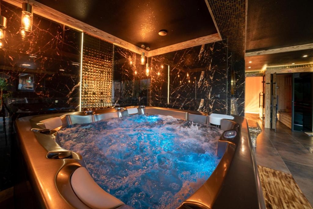 Apartamenty Wellness & SPA Cztery Pory Roku Zakopane- Koście - 15