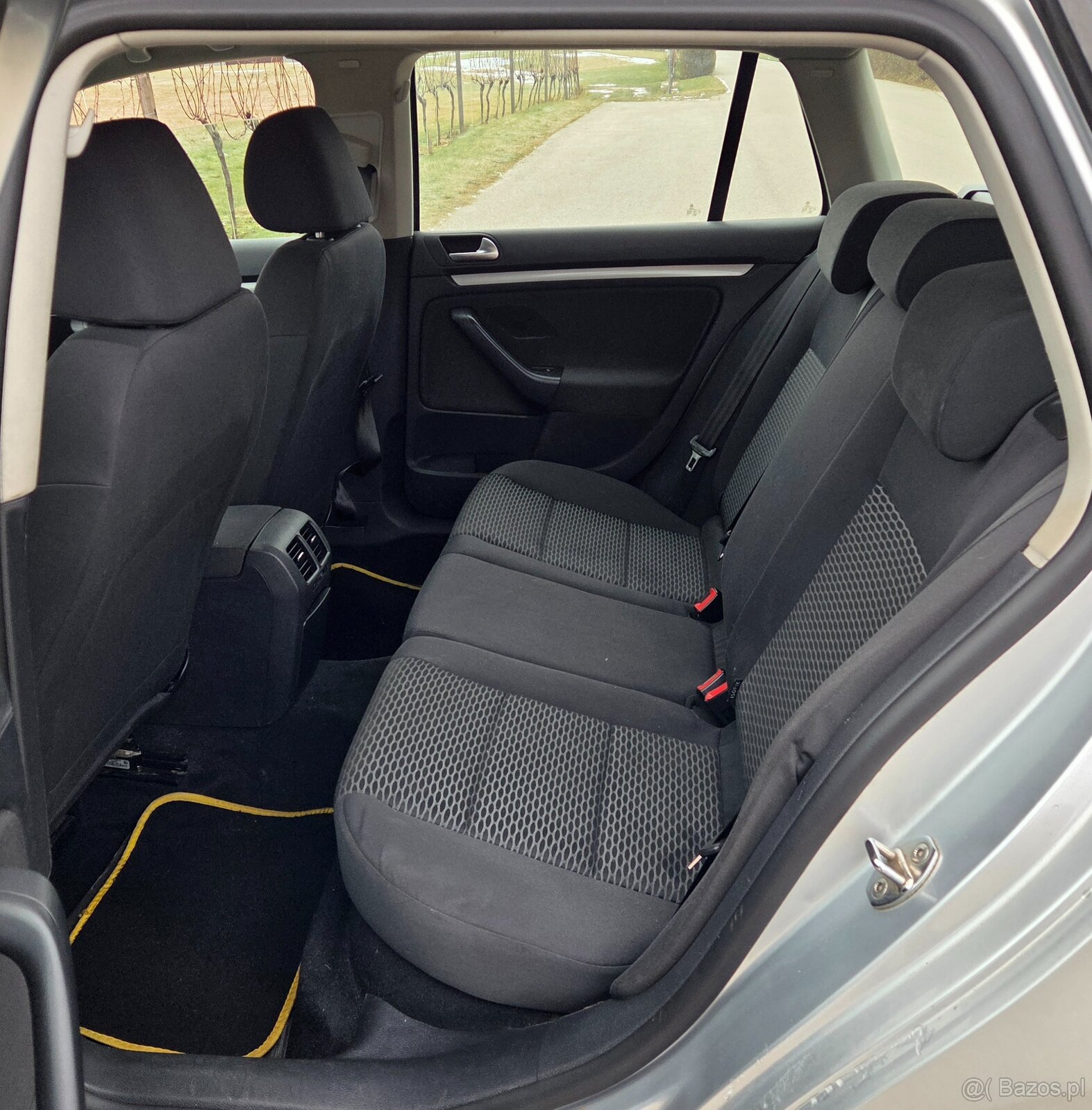 Volkswagen Golf 1.6 TDI 4-Motion R.V.01/2011 - 15