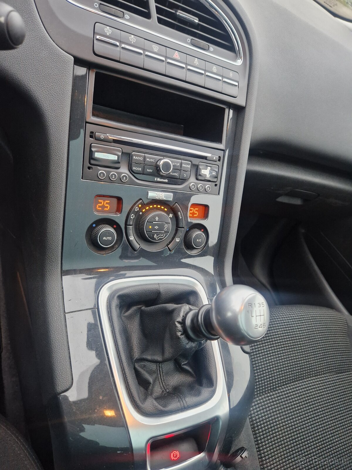 PEUGEOT 5008 2015R 2.0HDI 180TYS KM - 15