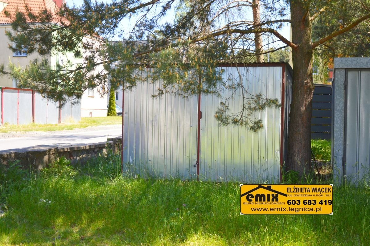 2 pokoje, parter, niski blok, GARAŻ, Osiedle Szczytnica - 15