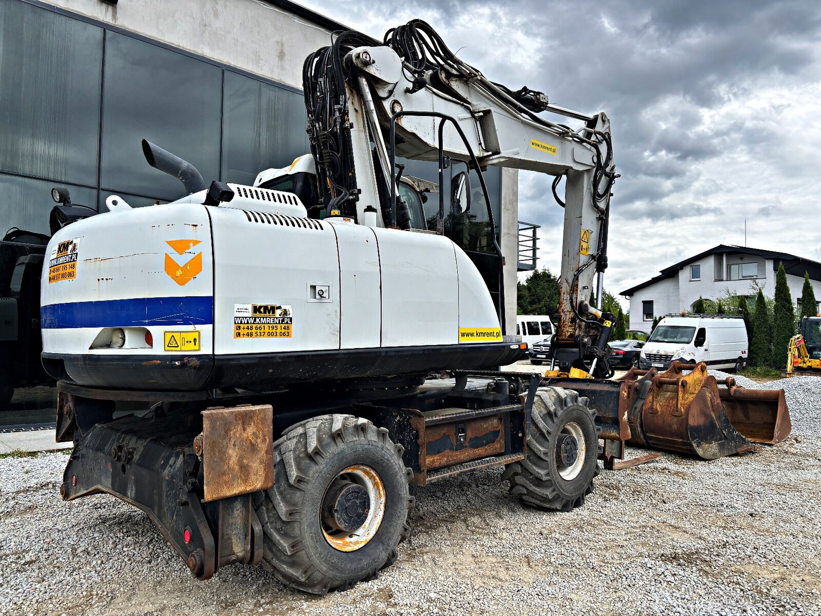 JCB JS 175 WTT4 KOPARKA KOŁOWA 2018R. Z ENGCONEM | KOMATSU V - 15