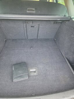 Volkswagen Golf VI Variant 2013 2.0 TDI Match LED Navi Hak - 15