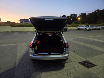 Citroen C5 2.0 HDI 140KM - 15