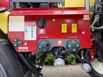 Opryskiwacz Samojezdny Hardi Evo 4100 ramiona 36 m z rękawem - 15