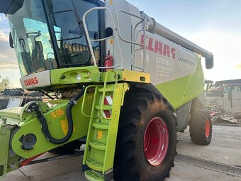 Kombajn zbożowy Claas Lexion 580 rok pr 2010 heder Vario Las - 15