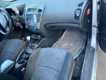 Ceed 1.6 Diesel - 15