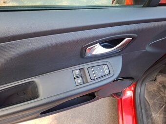 Renault Clio 0.9 Energy TCe - 15