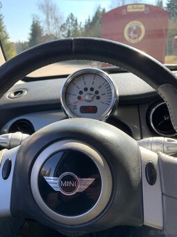 Mini One ,Park Lane 1.4 diesel silnik toyoty - 15