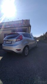 Ford Fiesta 2016 · 129 468 km · 998 cm3 · Benzyna - 15
