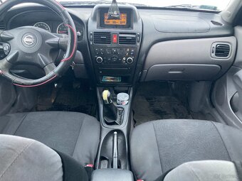 Almera 1.8 Benzyna - 15