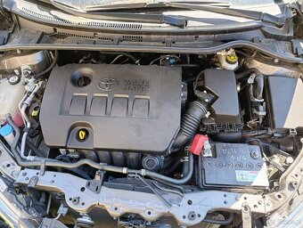 Toyota Corolla 1.6i 97kw, r.2019, klimatyzacja, 1. wlascicie - 15