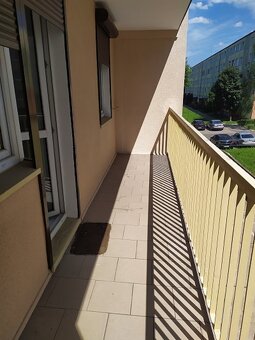 3 pokoje, 66m2, duży balkon, I piętro, umeblowane, ul. Podmi - 15