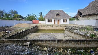 ZANZIBAR-Uroa,Unguja - 15