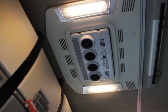 RENAULT T 440, NEZÁVISLÁ KLIMATIZACE - 15