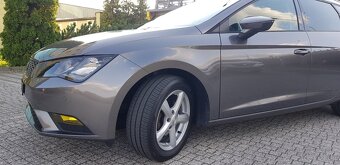SEAT LEON niski przebieg benzyna - 15