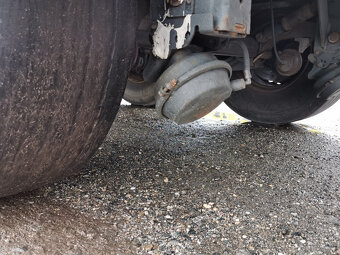 Sprzedam naczepę skrzyniową KRONE SD - USZKODZONĄ - 15