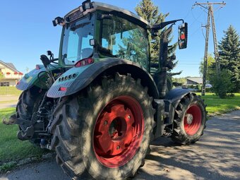 Ciągnik rolniczy Fendt 724 ProfiPlus Vario rok prod. 2018 Tu - 15