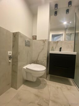 Mieszkanie o pow.47.50m2, balkon, I piętro, po remoncie, Cen - 15