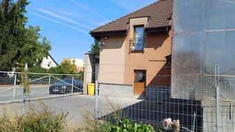 Lokal Usługowy 600 m2+Dom+Dwie działki obok siebie - 15