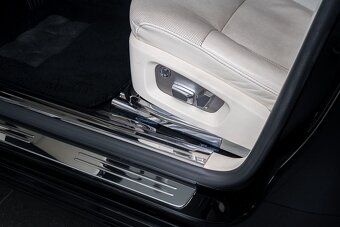 Rolls Royce Ghost maksymalny przebieg wyposażenia 68 000 km - 15