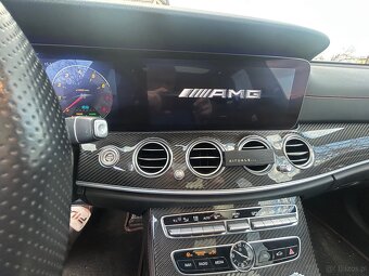 Mercedes-Benz E53 - 15