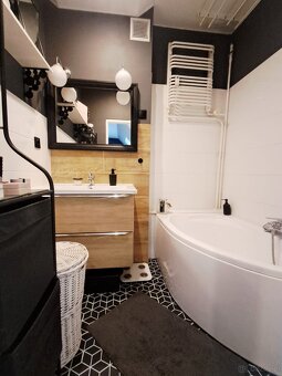 3 pokoje o pow. 52.30m2, IV piętro, klimatyzacja, Kalisz - 15